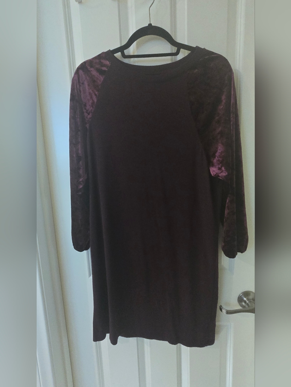GAP Dark Plum Crewneck Top